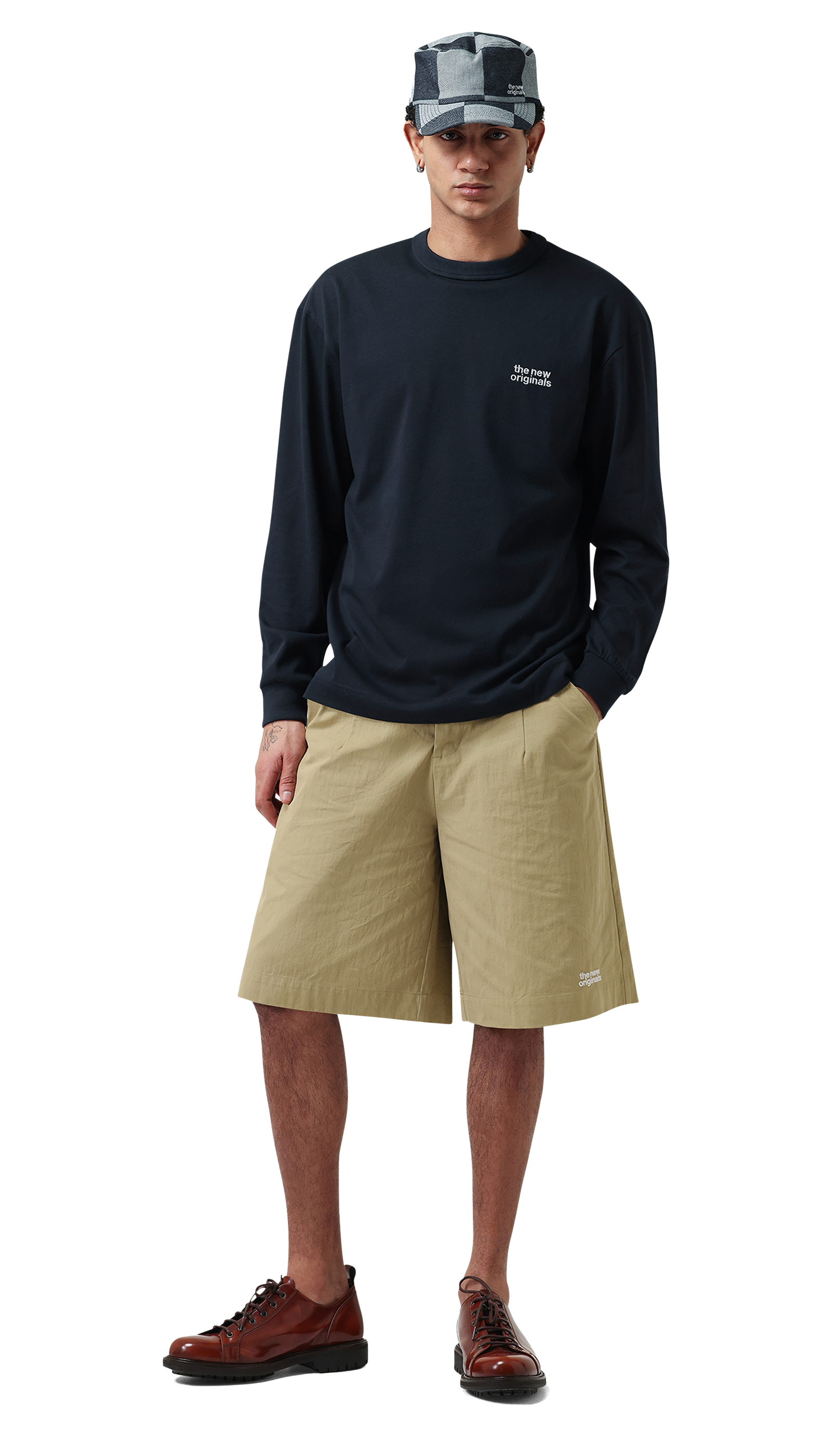 Emblem Shorts | Khaki