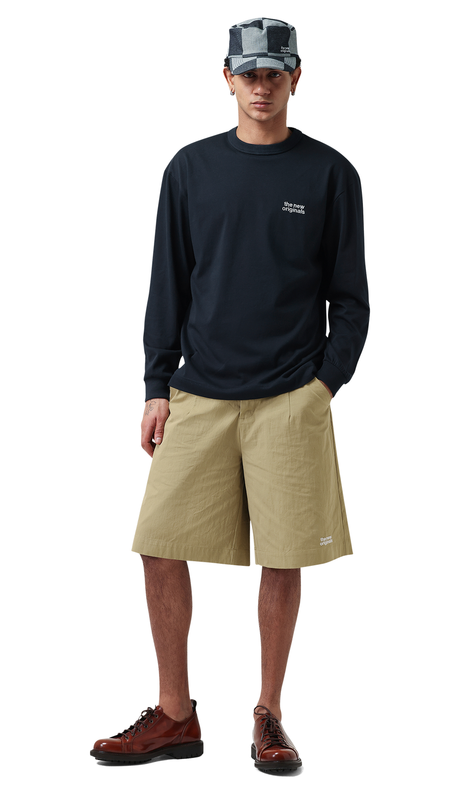Emblem Shorts | Khaki