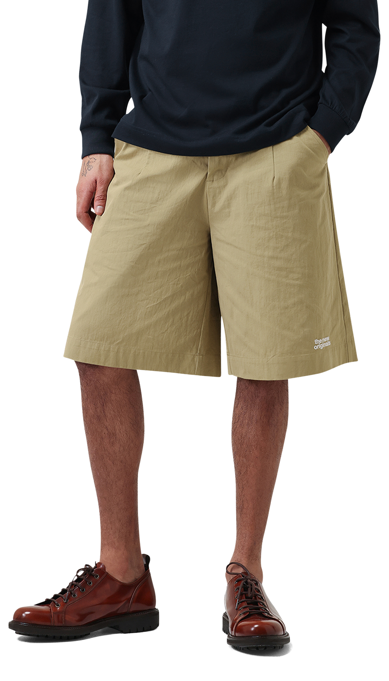 Emblem Shorts | Khaki
