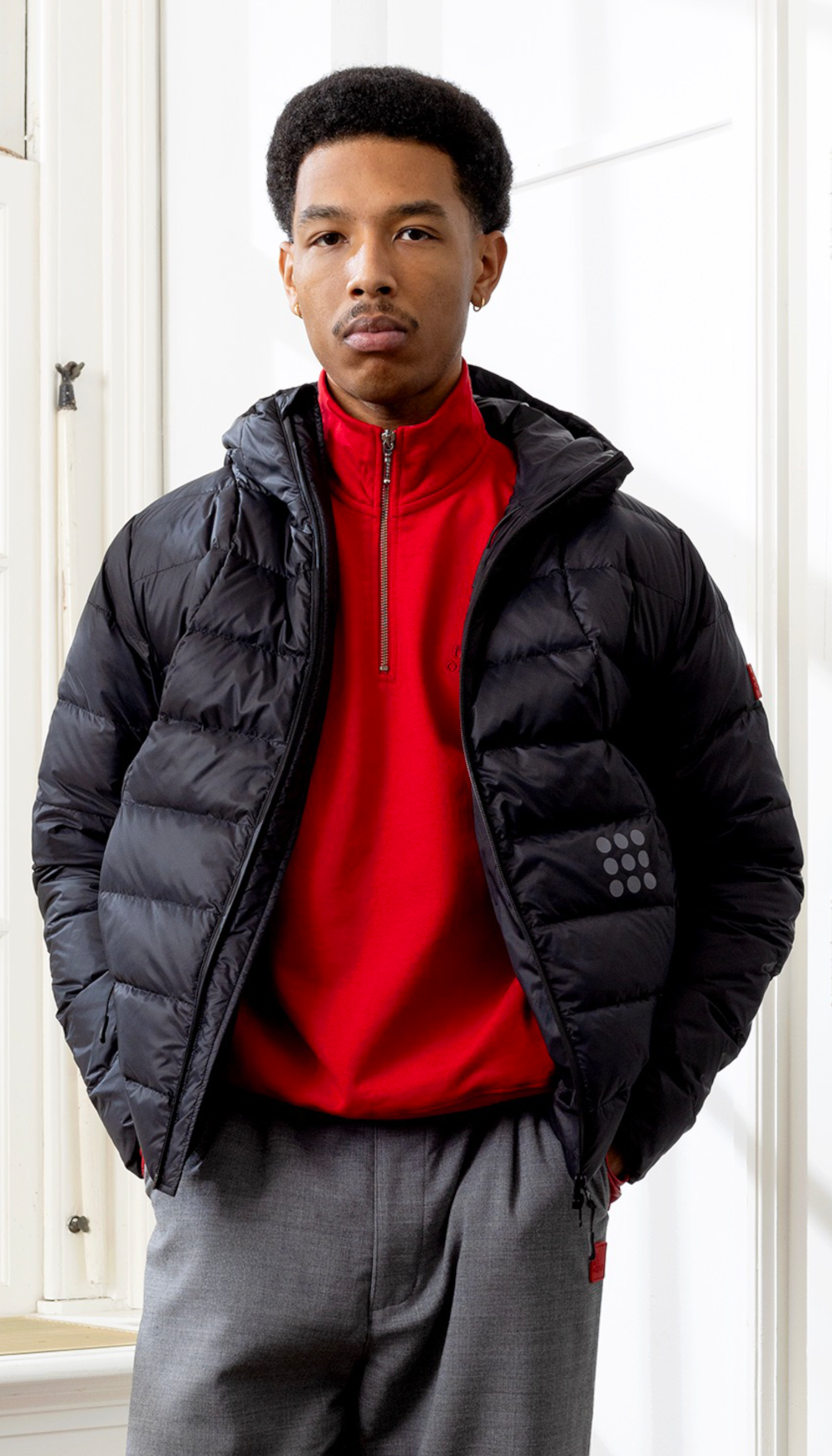 9-Dots Engine Light Down Jacket | Black
