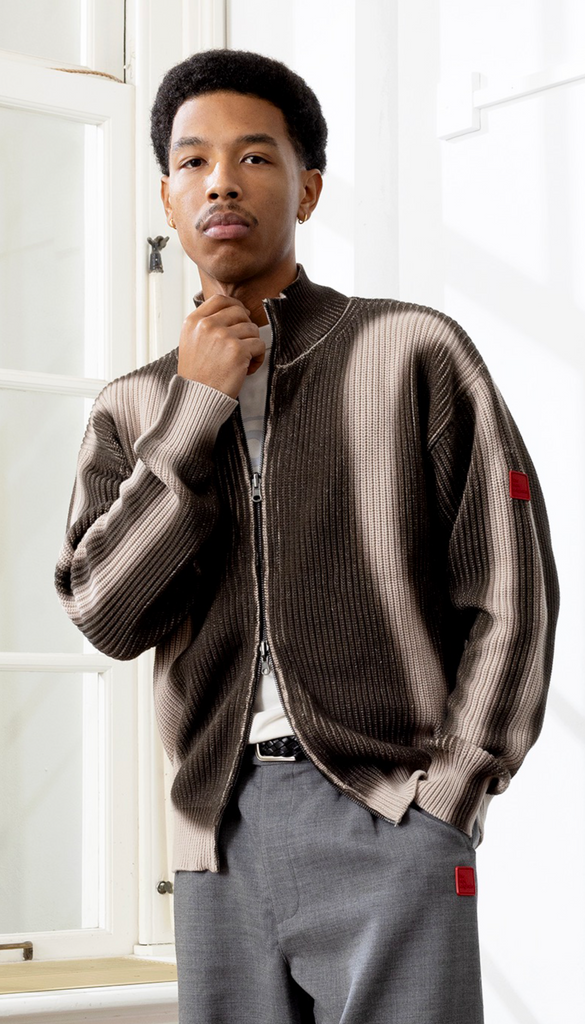 Fisherman Curve Zip Up Sweater Hummus