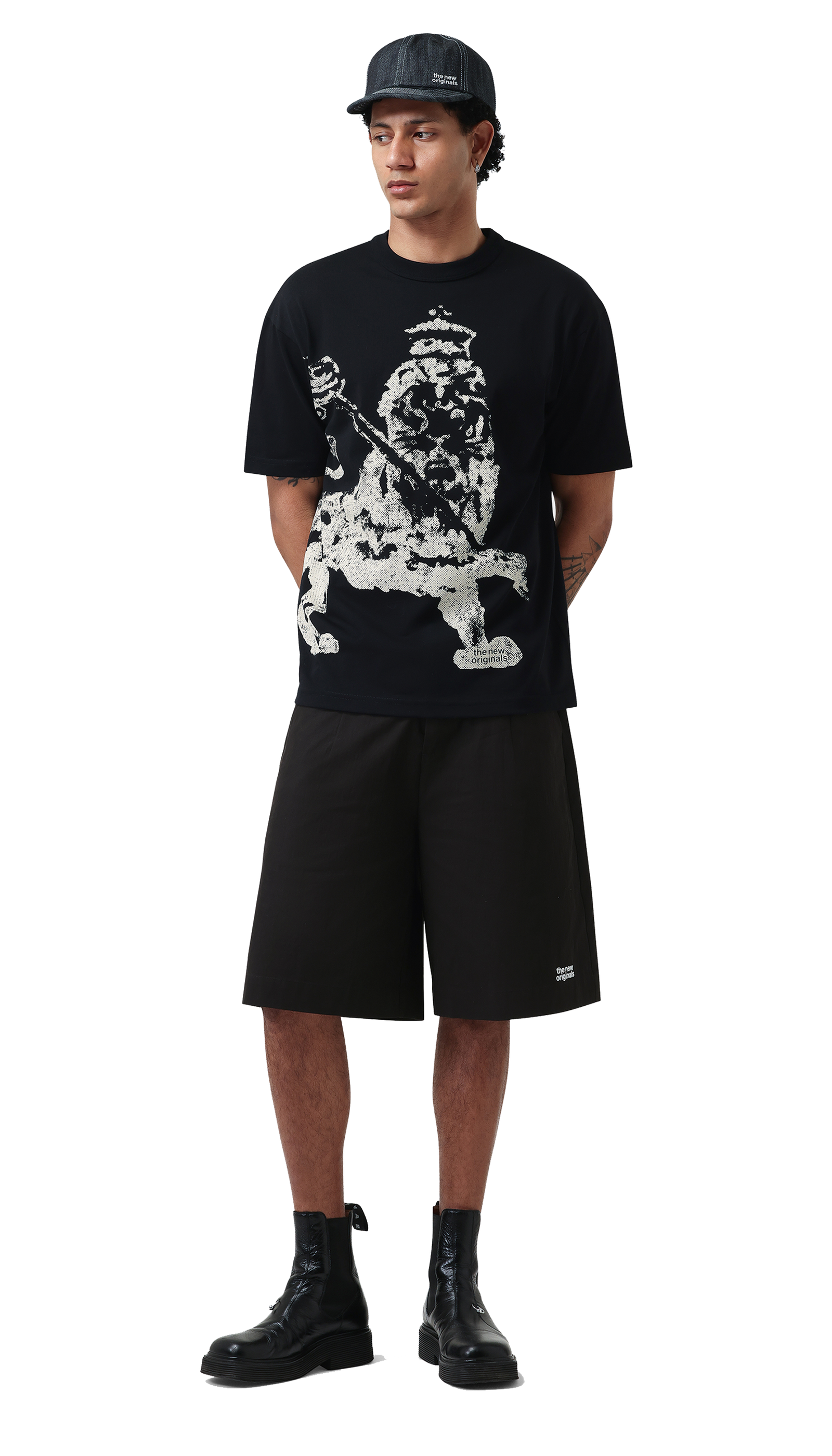 Emblem Shorts | Black