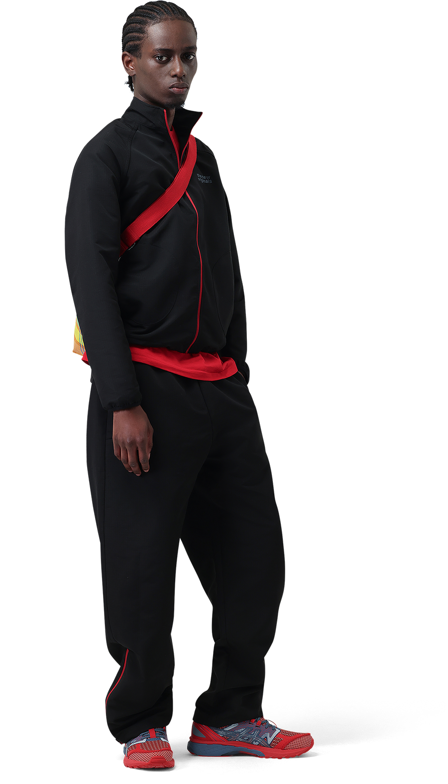 Emblem Tech Pants | Black