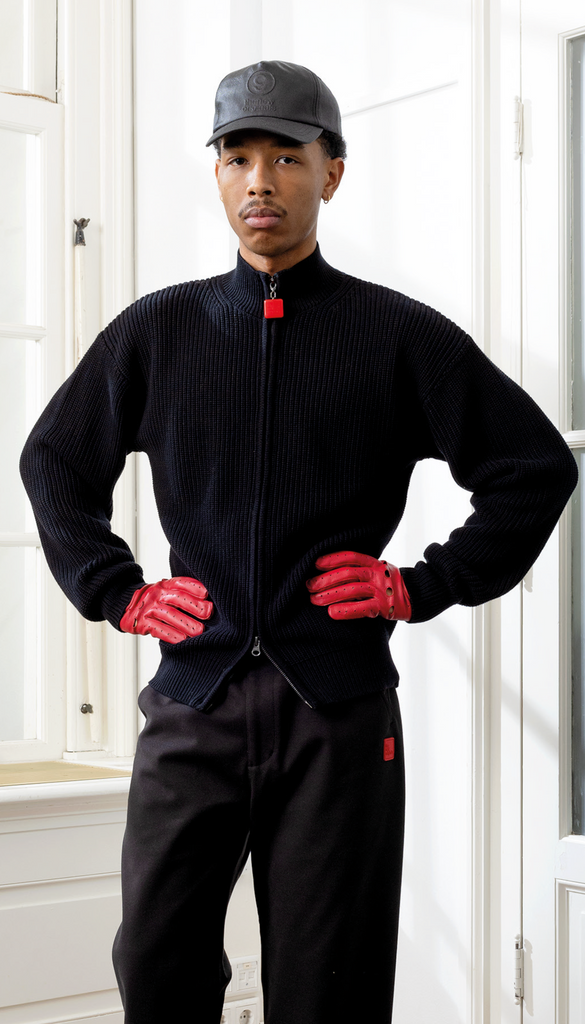 Fisherman Rib Zip Up Sweater Black