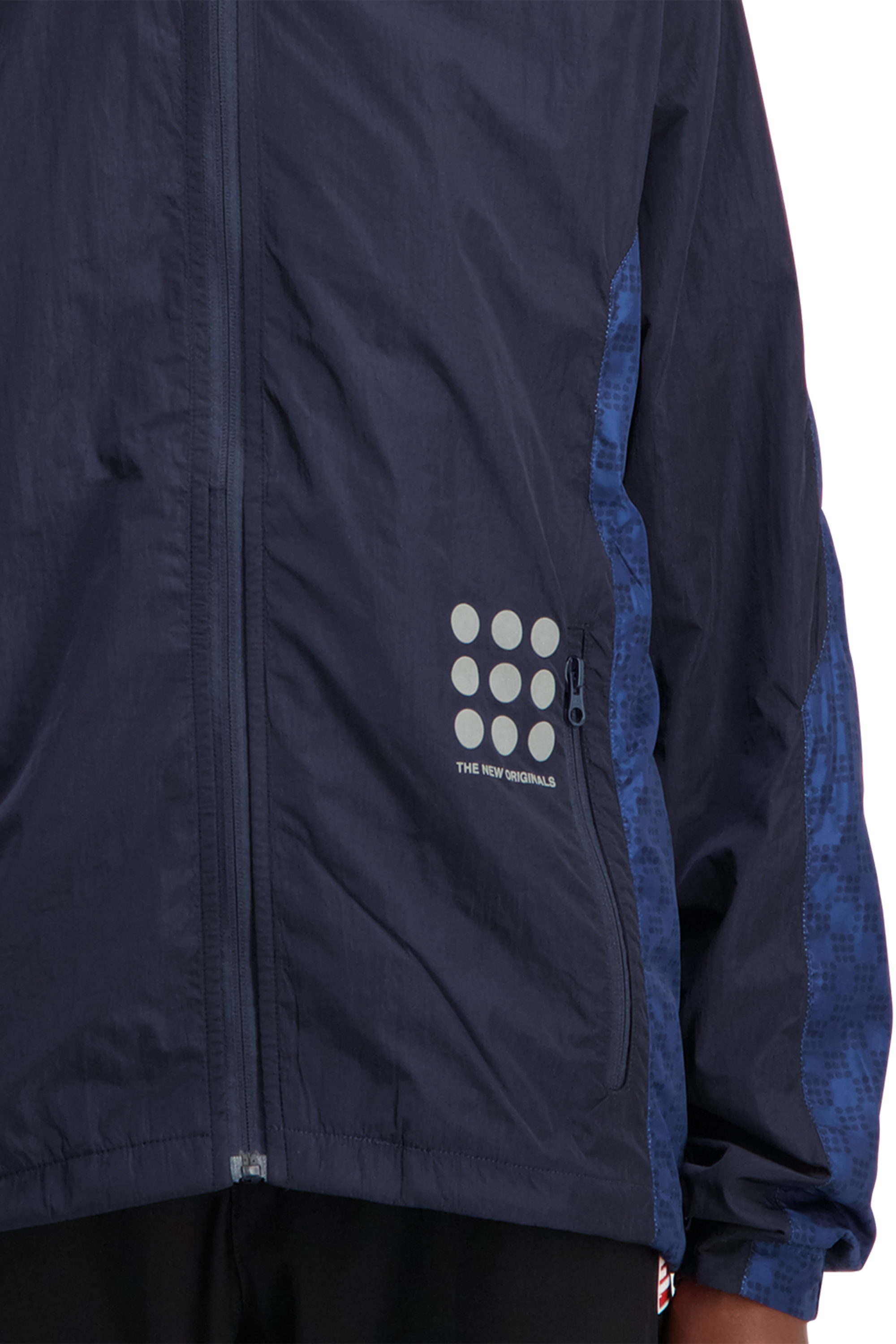 products-stormjacket_detail_tiff_1-png